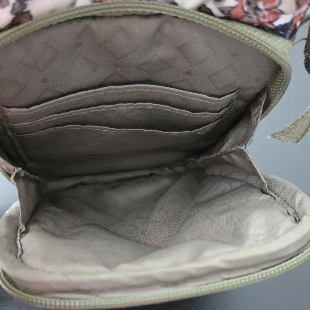 Vera Bradley Ultralight RFID Petite Cellphone Crossbody 